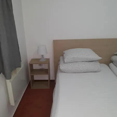 Apartamento старият хан-б24